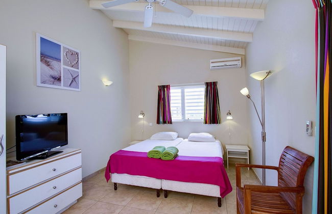 Hamlet Oasis Resort - Photo 5