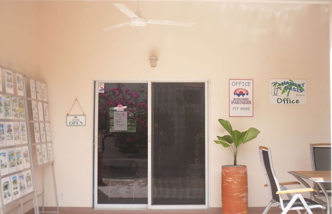 Hamlet Oasis Resort - Photo 2