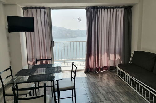 Foto 13 - Beautiful Twin Towers Suite With Balcony and Stunning sea View