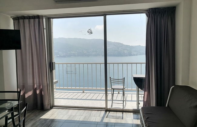 Beautiful Twin Towers Suite With Balcony and Stunning sea View - Foto 5