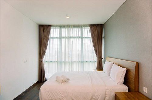 Photo 2 - Spacious 3BR Apartment At 8th Floor Veranda Residence Puri