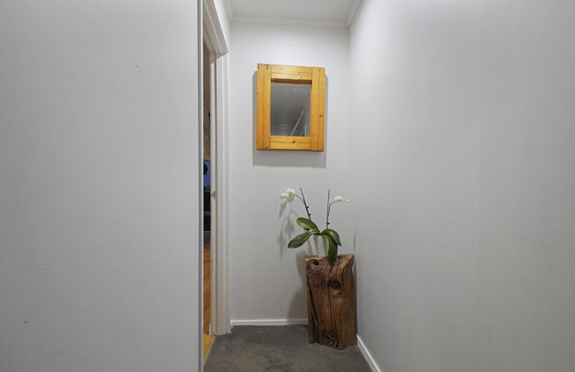 Gorgeous Family Home-Fully Fenced & Toys - Photo 36