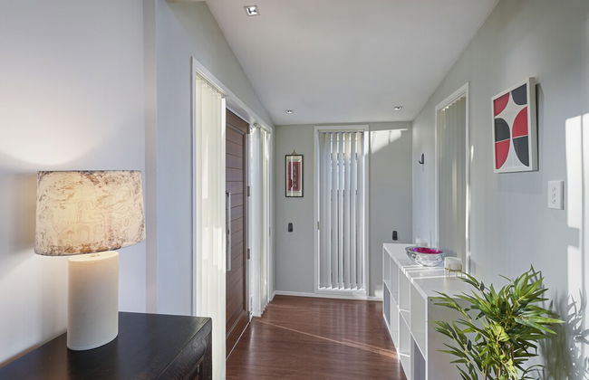 Gorgeous Family Home-Fully Fenced & Toys - Photo 2