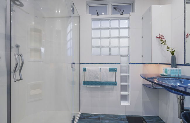 Gorgeous Family Home-Fully Fenced & Toys - Photo 30