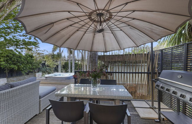 Gorgeous Family Home-Fully Fenced & Toys - Photo 25