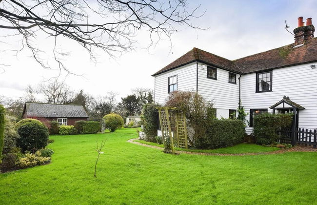 Lovely 4-bed House in Village of Sandhurst - Foto 36