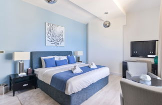 Photo 2 - Luxury JBR Shams - Sea or Marina View - Free 5 star Beach Resorts Access