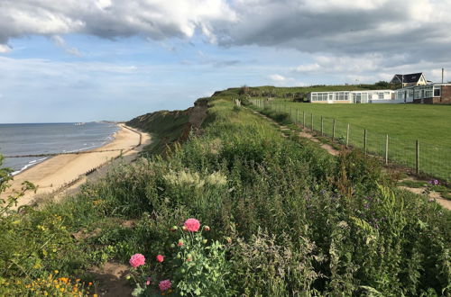 Photo 1 - Captivating 2-bed Beachfront Sea-view Norfolk Home