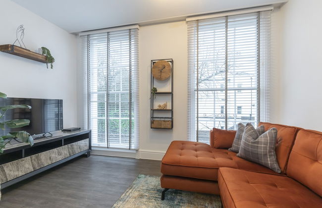 Elliot Oliver - Luxury 2 Bedroom Regency Apartment With Parking & EV Charger - Foto 10