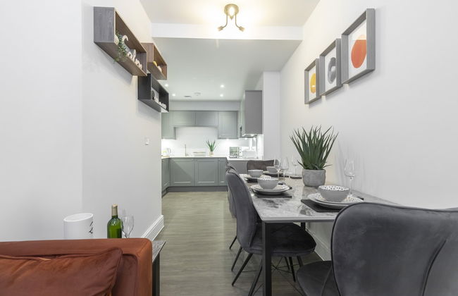 Elliot Oliver - Luxury 2 Bedroom Regency Apartment With Parking & EV Charger - Foto 4