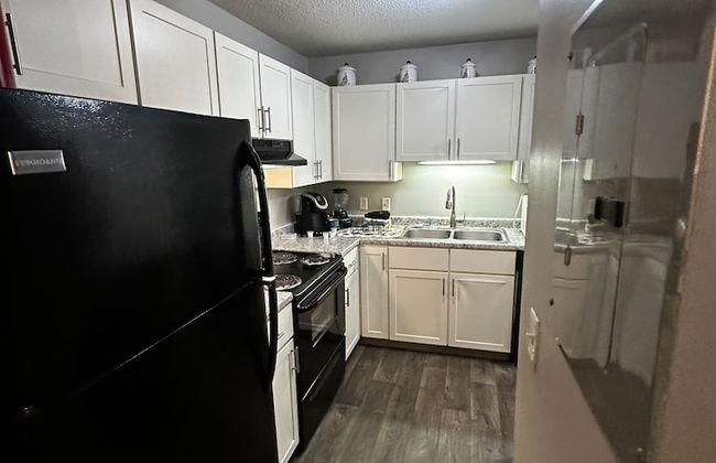 2 BR con patio por el centro comercial - Foto 45