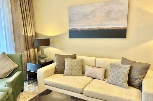 Photo 17 - Luxurious 1 Bedroom at the Address Dubai Mall