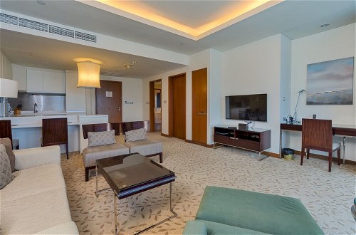 Photo 23 - Luxurious 1 Bedroom at the Address Dubai Mall