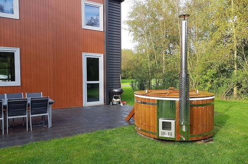 Photo 1 - Villa in Nature With hot tub and Infrared Sauna