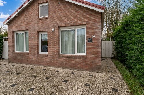 Photo 39 - Holiday Home in Baarland With Fenced Garden
