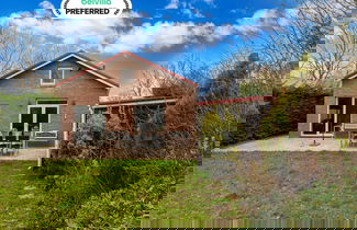Foto 1 - Holiday Home in Zeeland Near Lake