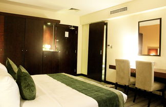 Photo 3 - Business Inn Olaya Hotel