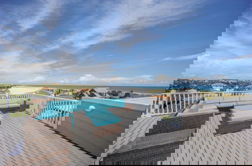 Foto 39 - Beachside Bliss