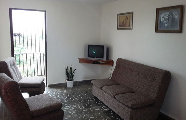 Aparthotel in Banes - Foto 2