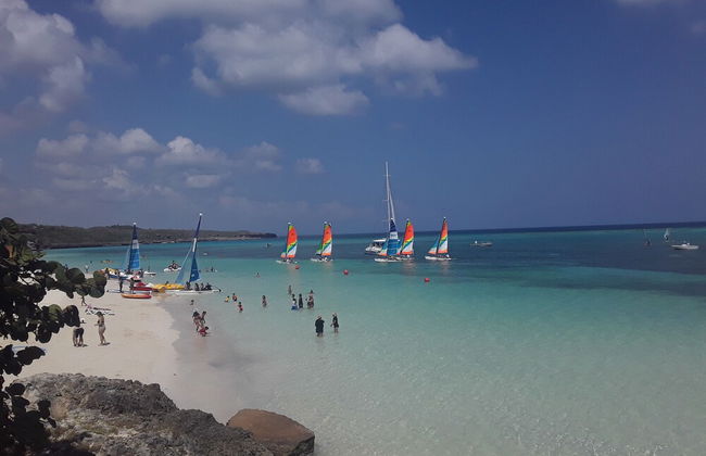 Aparthotel in Banes - Foto 1