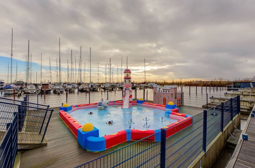 Photo 15 - Modern Houseboat in Marina of Volendam With Swimming Pool