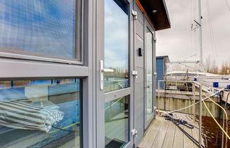 Foto 3 - Modern Houseboat in Marina of Volendam