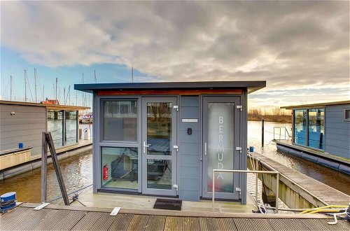 Photo 24 - Modern Houseboat in Marina of Volendam