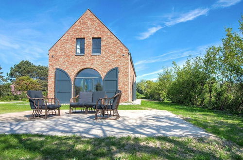 Foto 7 - Beautiful Villa in Cadzand Surrounded by Nature, 200 m From the sea and Near Knokke