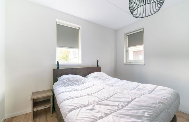 Holiday Home in Scherpenisse Near Nature Reserve - Foto 2