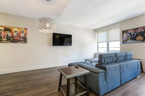 Photo 17 - Spacious Modern Condo near French Quarter