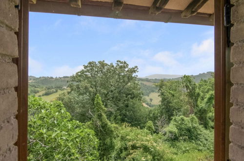 Photo 21 - Sunny Apartment in Assisi With Garden and Terrace