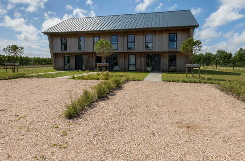 Photo 27 - Nice Holiday Home in Vrouwenpolder Near Beach