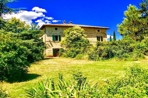 Foto 80 - Exclusive Beautiful Villa Plus Pool, Grounds and Pool House - Sleeps 12 Guests