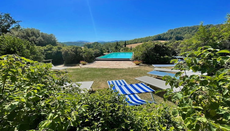 Foto 1 - Sleeps 12 - Amazing Scenery all Around - exc Villa, Pool + Grounds - Pool House