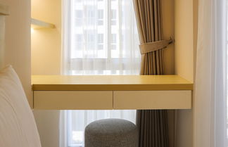 Photo 2 - Simply And Cozy Design Studio Room At Tokyo Riverside Pik 2 Apartment