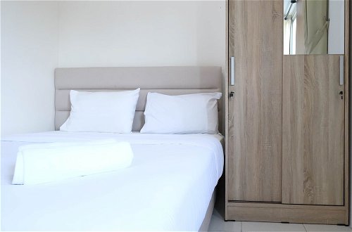 Foto 8 - Modern And Homey 2Br At Puncak Kertajaya Apartment