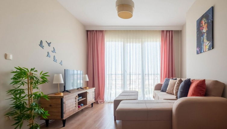 Photo 1 - Stylish Studio Flat With City View in Atasehir