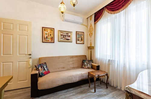 Foto 5 - Charming Flat 5 Min to Taksim Square in Beyoglu