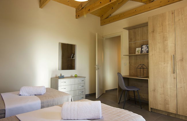 Gea Mani Villas - Photo 9