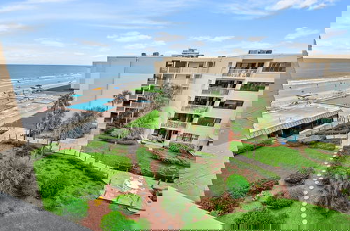 Photo 1 - Castle Reef two bed two Bath Oceanview Condo