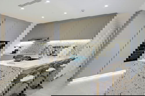 Foto 7 - 3BR Apt w Direct access to Nakheel Mall