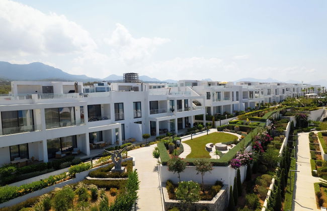 Stylish Two Bedroom Apartment With Gorgeous Sea and Mountain Views - Foto 17
