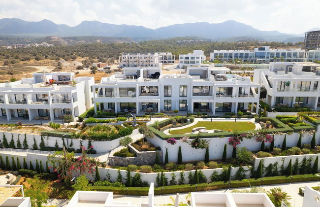 Stylish Two Bedroom Apartment With Gorgeous Sea and Mountain Views - Foto 16