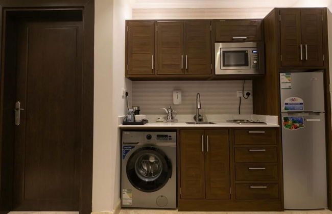 NARS Plus Al Basateen - Foto 11