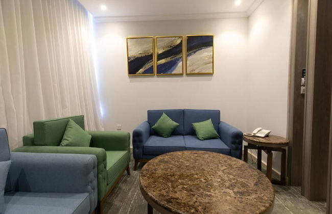 NARS Plus Al Basateen - Foto 25