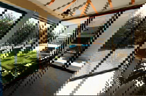 Foto 23 - Luxury Villa With Heated Pool, Terrace, and Outdoor Amenities for Relaxation