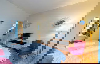 Photo 2 - High-end 75m2 Apartment - Place Morny