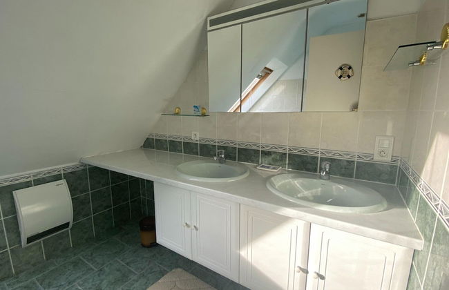 Pretty Holiday Home, Treffiagat - Foto 10