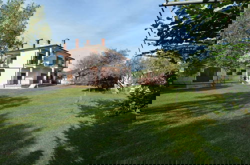 Foto 46 - Green and Lush Apartments With Terrace