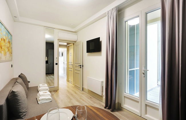 Modern Apartment & Terrace - 2br/6p - Near Nation - Foto 8
